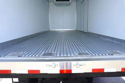 解放6.8米冷藏車廠家出廠價